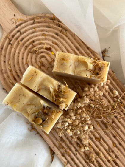 סבון קלנדולה קמומיל טבעי- צהוב